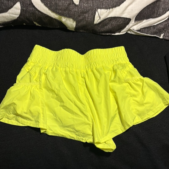 Free people short - Picture 2 of 3